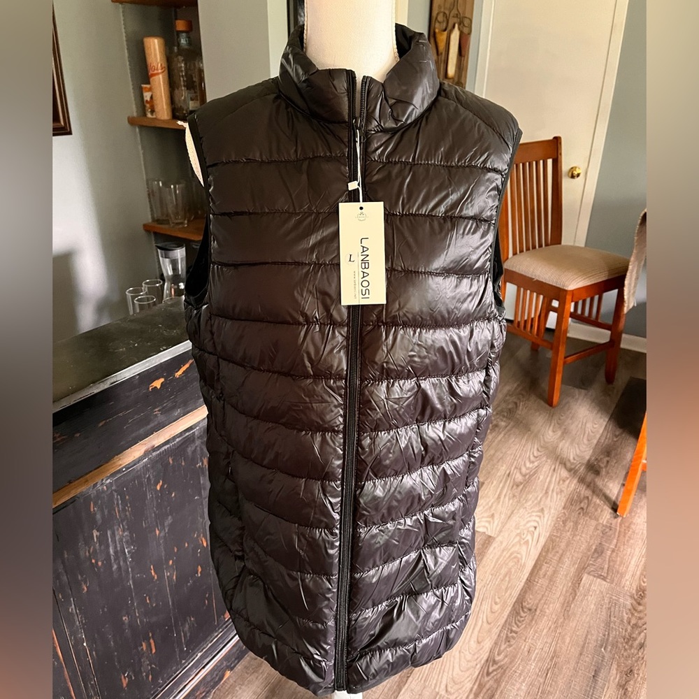 Brand new puffer vest